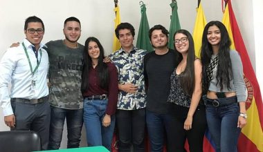 Alumnos UAI exponen en Colombia sobre neurociencias